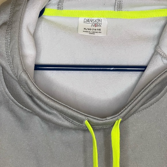Danskin athletic pullover hoodie! - Picture 2 of 4